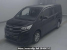 Toyota Noah ZRR80G