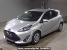 Toyota Aqua NHP10
