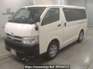 Toyota Regiusace Van TRH200V