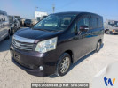 Toyota Noah ZRR70G