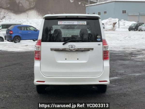 Used 2007 AT toyota noah ZRR75W Image[5]