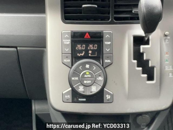 Used 2007 AT toyota noah ZRR75W Image[23]