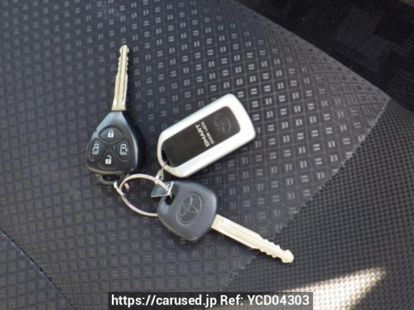 Used 2007 AT toyota isis ANM10W Image[39]