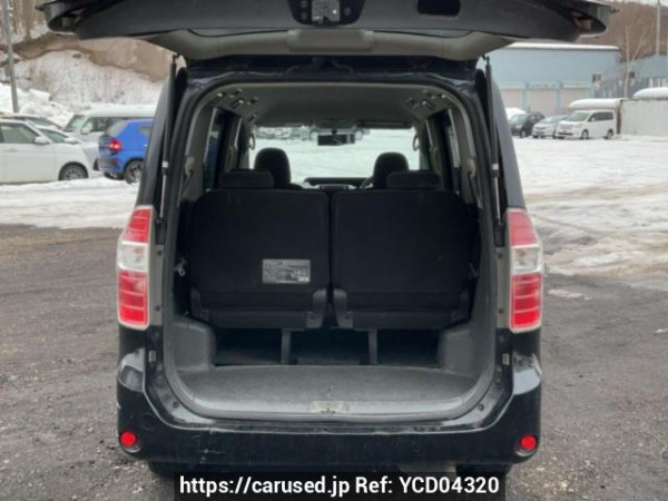 Used 2009 AT toyota noah ZRR75G Image[8]