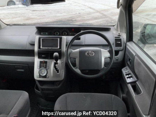 Used 2009 AT toyota noah ZRR75G Image[19]