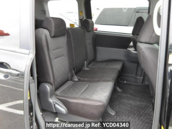 Used 2009 AT toyota noah ZRR70W Image[12]