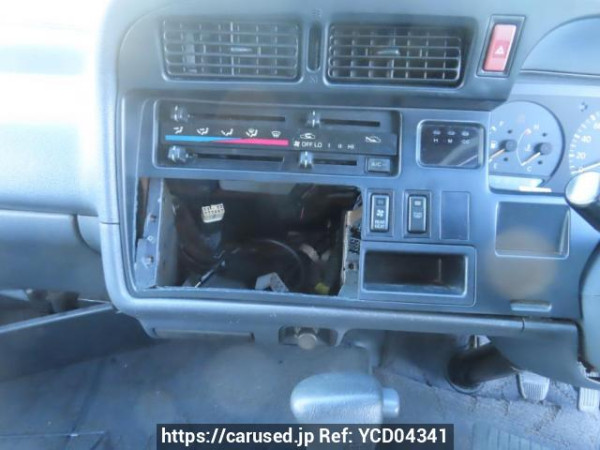 Used 2002 AT toyota hiace-commuter RZH125B Image[28]