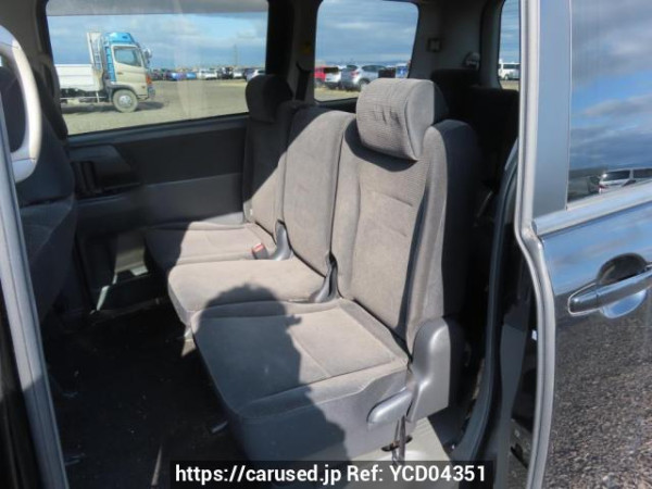 Used 2007 AT toyota noah ZRR70G Image[21]