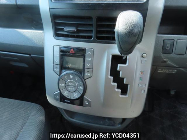 Used 2007 AT toyota noah ZRR70G Image[34]