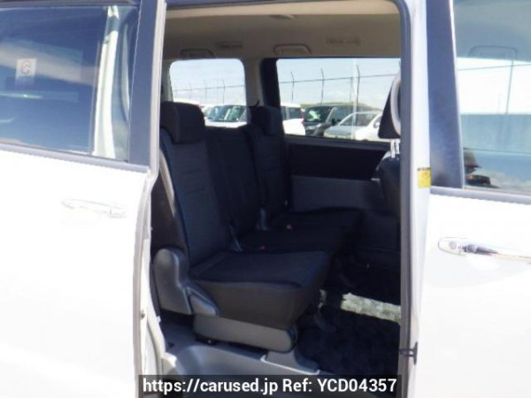 Used 2009 AT toyota voxy ZRR70W Image[13]