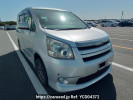Toyota Noah ZRR70W