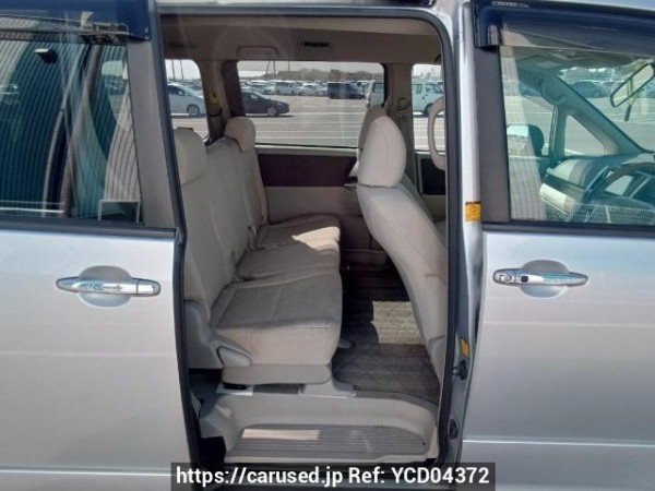 Used 2009 AT toyota noah ZRR70W Image[15]