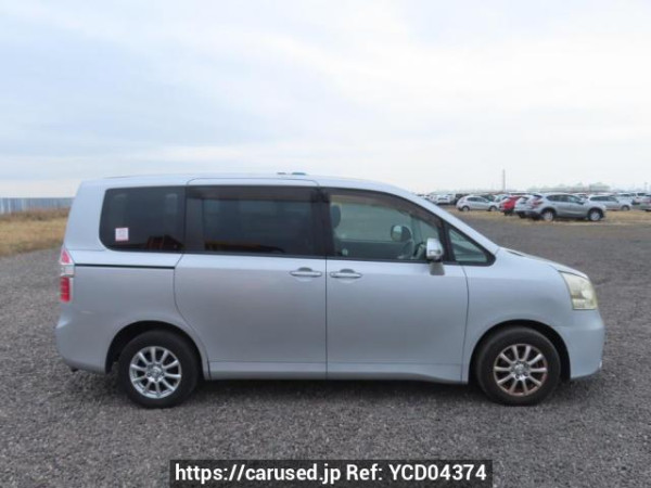 Used 2008 AT toyota noah ZRR70G Image[7]