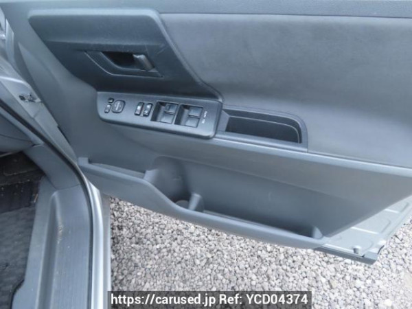 Used 2008 AT toyota noah ZRR70G Image[21]