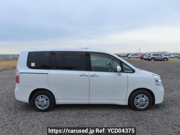 Used 2009 AT toyota noah ZRR70G Image[7]