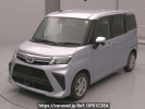 Toyota Roomy M900A