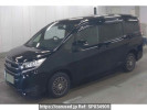 Toyota Noah ZRR85G