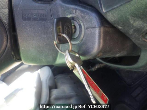 Used 2006 MT toyota regiusace-van KDH205V Image[21]