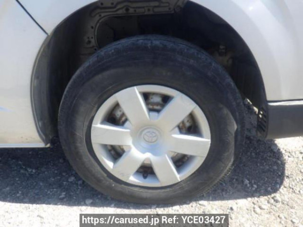 Used 2006 MT toyota regiusace-van KDH205V Image[23]