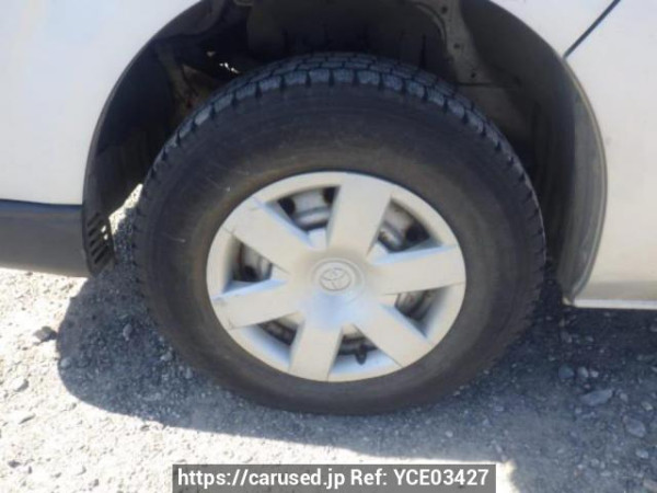 Used 2006 MT toyota regiusace-van KDH205V Image[26]