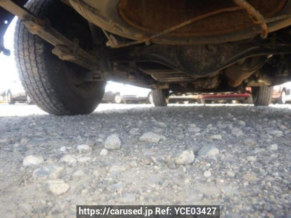 Used 2006 MT toyota regiusace-van KDH205V Image[32]