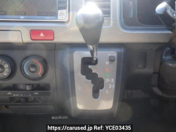 Used 2005 AT toyota hiace-van KDH205V Image[19]