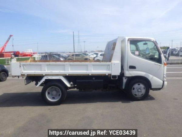 Used 2000 MT hino dutro XZU322T Image[19]