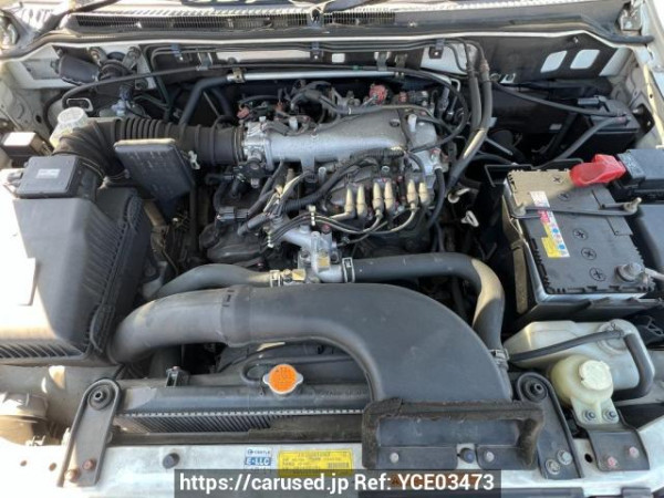 Used 2005 AT mitsubishi pajero V73W Image[9]