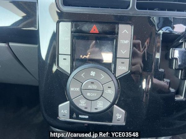 Used 2009 AT toyota noah ZRR70G Image[23]