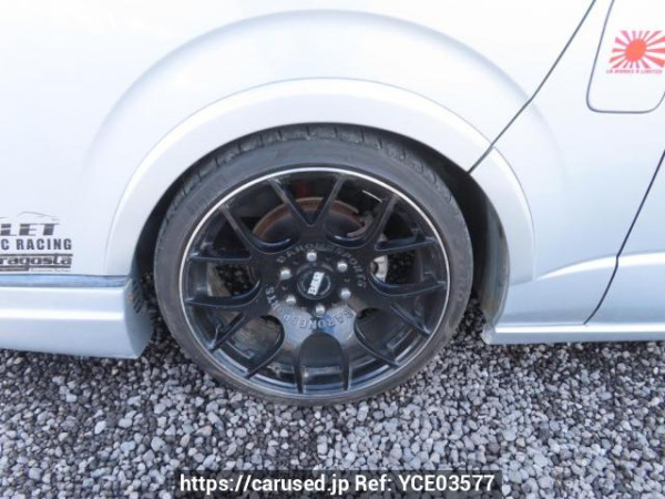 Used 2004 AT toyota regiusace-van KDH200V Image[36]