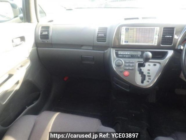 Used 2005 AT toyota wish ZNE10G Image[17]