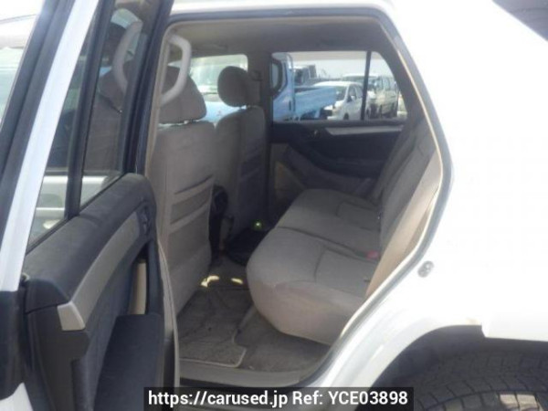 Used 2004 AT toyota hilux-surf RZN215W Image[14]