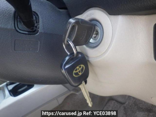 Used 2004 AT toyota hilux-surf RZN215W Image[17]