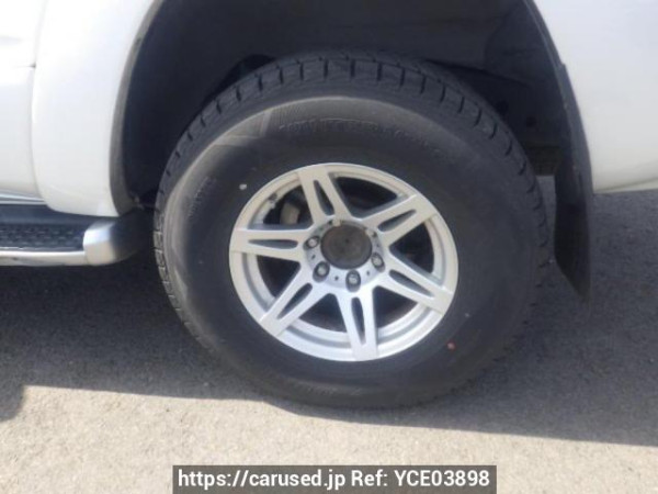 Used 2004 AT toyota hilux-surf RZN215W Image[25]