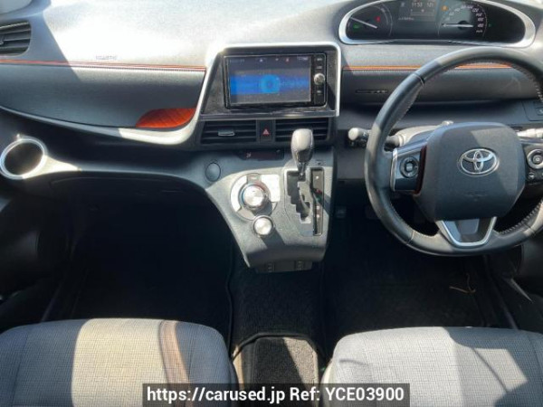 Used 2017 AT toyota sienta NHP170G Image[18]