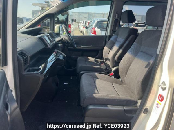 Used 2010 AT honda step-wgn-spada RK5 Image[12]