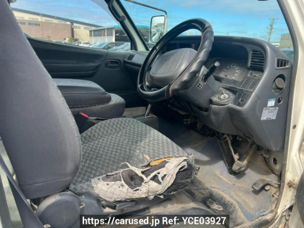 Used 2002 AT toyota hiace-van RZH112V Image[10]