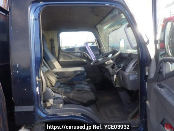 Used 2004 MT mitsubishi canter FE82CE Image[12]