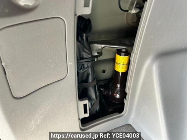 Used 2003 AT toyota hilux-surf RZN210W Image[42]