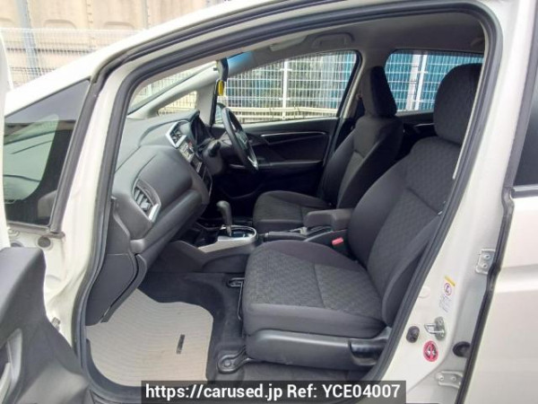Used 2013 AT honda fit GK3 Image[14]