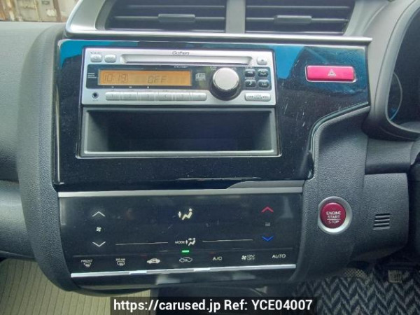 Used 2013 AT honda fit GK3 Image[21]