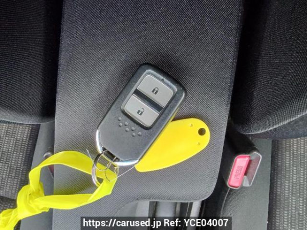 Used 2013 AT honda fit GK3 Image[40]