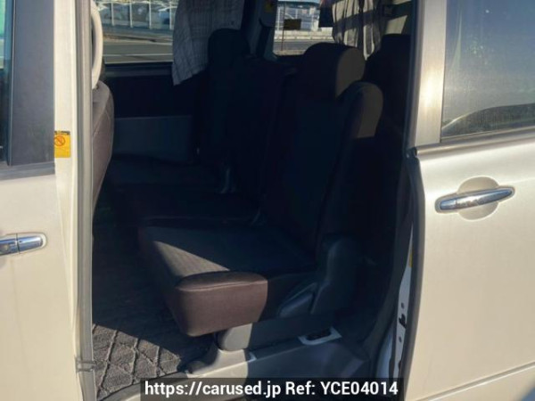 Used 2009 AT toyota voxy ZRR70W Image[14]