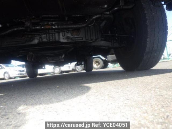 Used 2002 AT toyota hiace-van RZH112V Image[32]