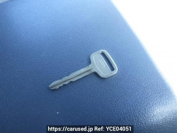 Used 2002 AT toyota hiace-van RZH112V Image[36]