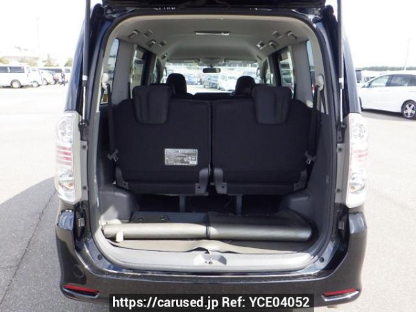 Used 2009 AT toyota voxy ZRR70W Image[6]