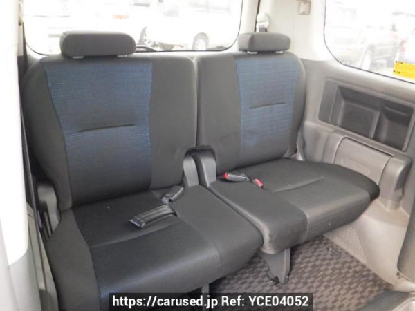 Used 2009 AT toyota voxy ZRR70W Image[12]
