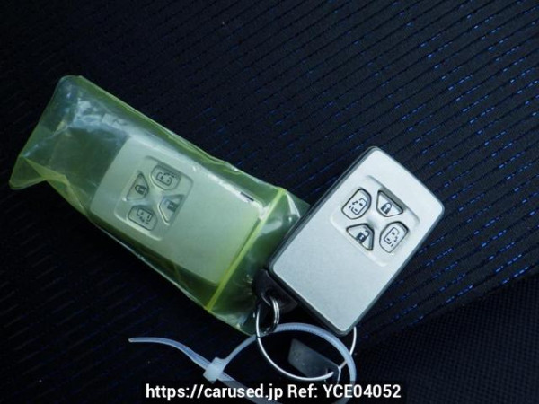 Used 2009 AT toyota voxy ZRR70W Image[42]