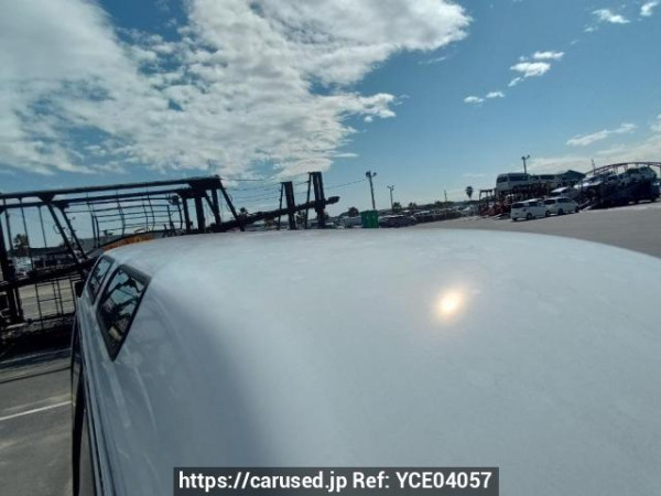 Used 2004 AT nissan caravan-bus DWGE25 Image[13]