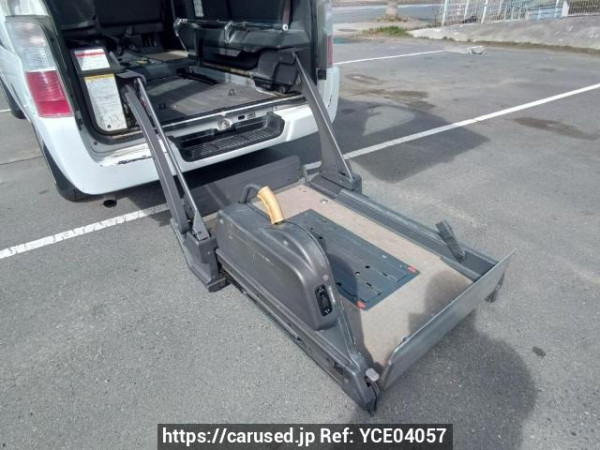 Used 2004 AT nissan caravan-bus DWGE25 Image[18]